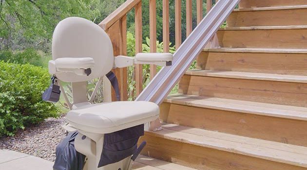 Monte-escalier extérieur : infos pour choisir le modèle adapté à vos besoins